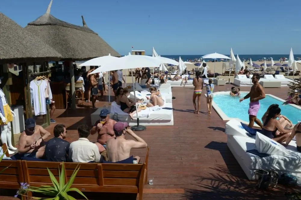 Archivo. Parador en playa de Punta del Este