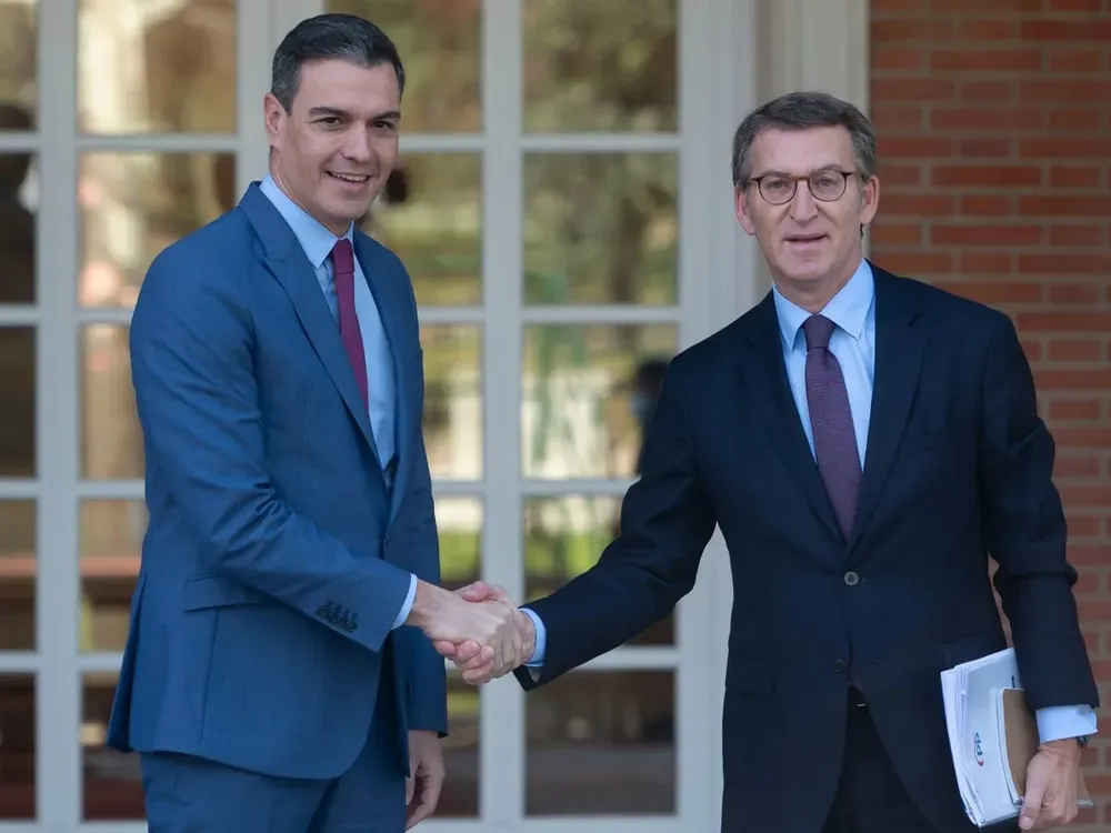 El socialista Pedro Sánchez y el líder del PP, Alberto Núñez Feijóo.