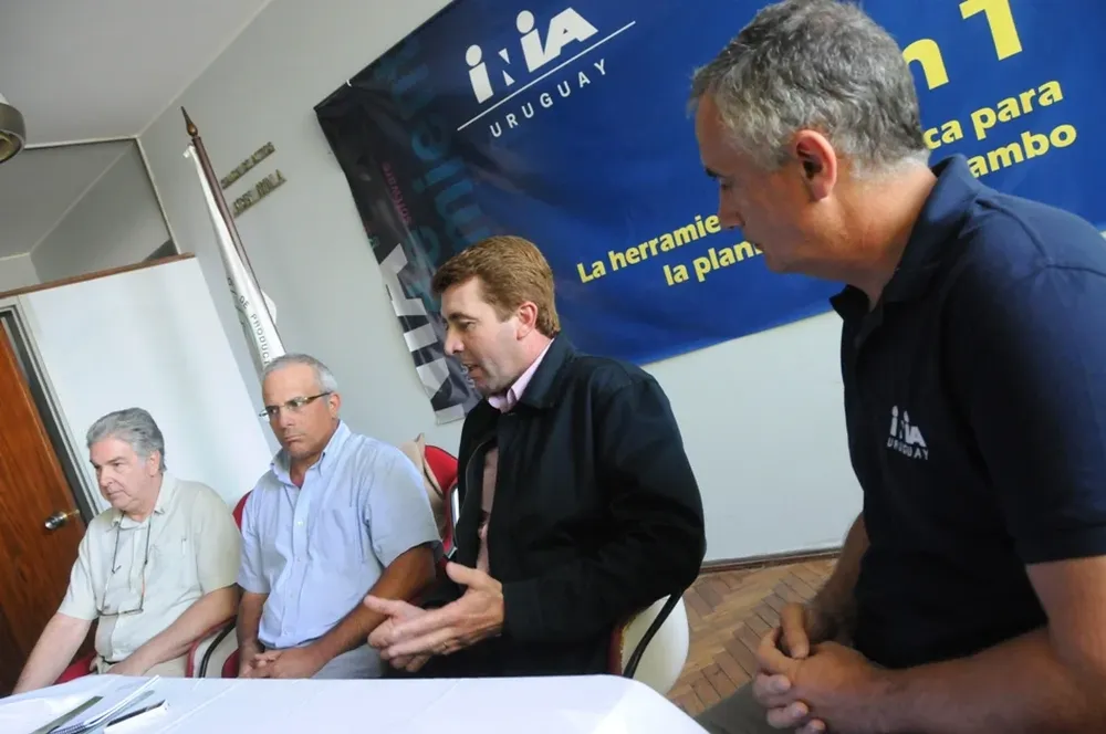 Henry Durán, Alvaro Roel, Eduardo Viera y Jorge Lamanna