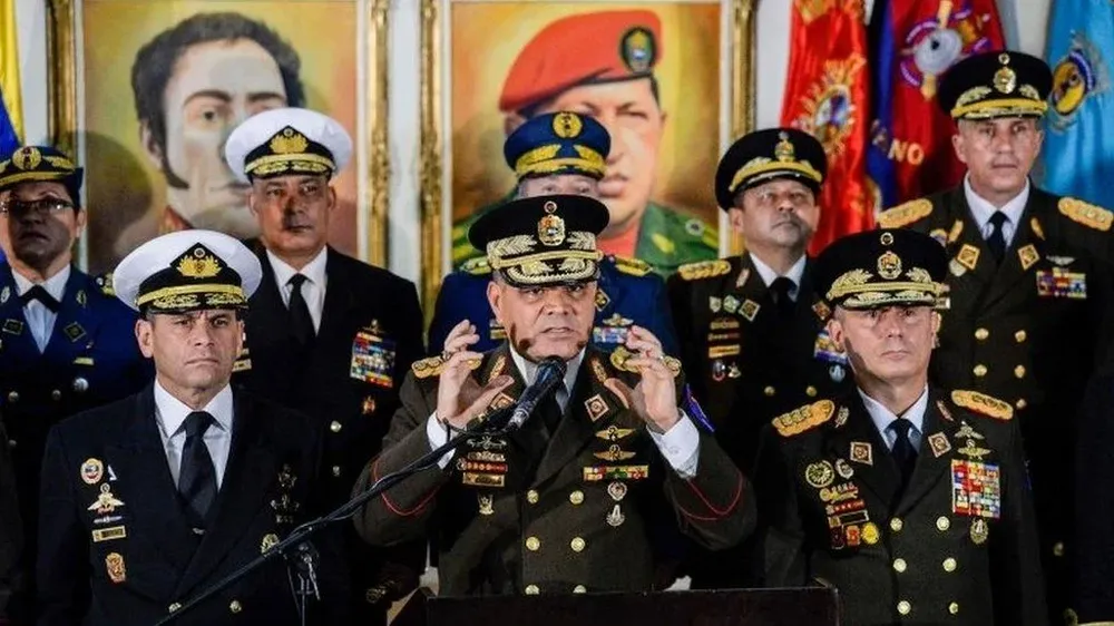 La cúpula militar de Venezuela ha declarado su lealtad al gobierno de Nicolás Maduro.