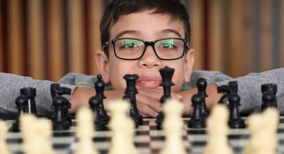 Faustino Oro en el Campeonato Continental de ajedrez: el niño de 10 años podría cumplir su sueño hoy