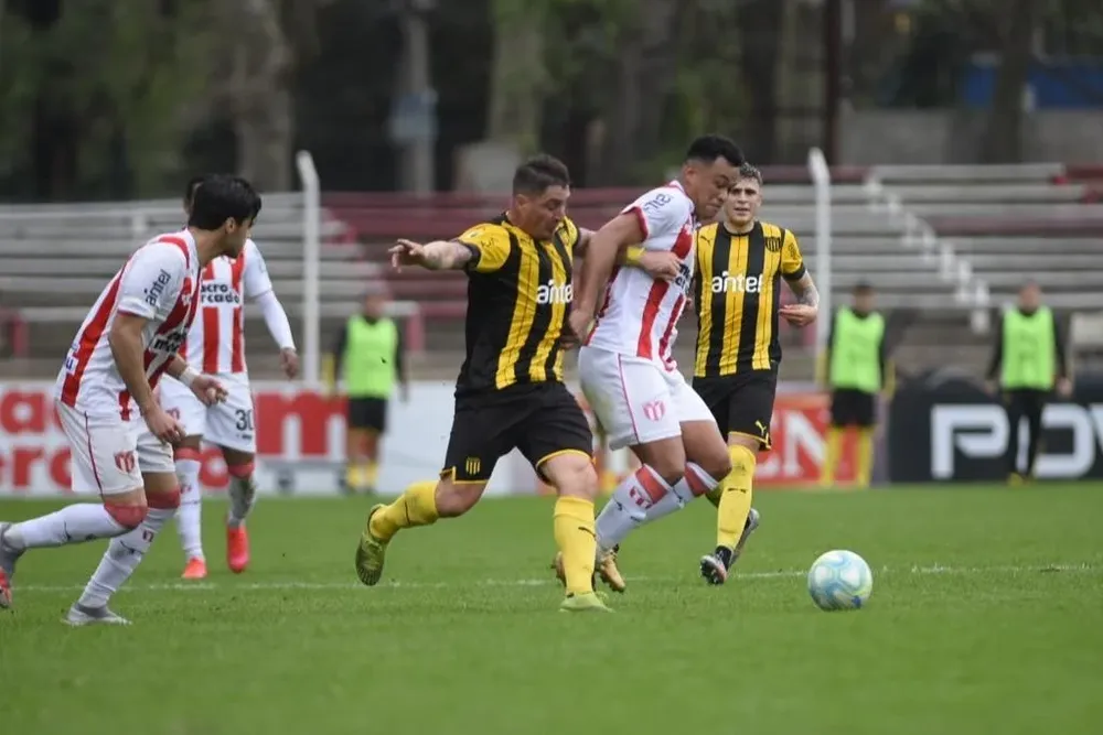 Cristian Rodríguez y Sebastián Píriz