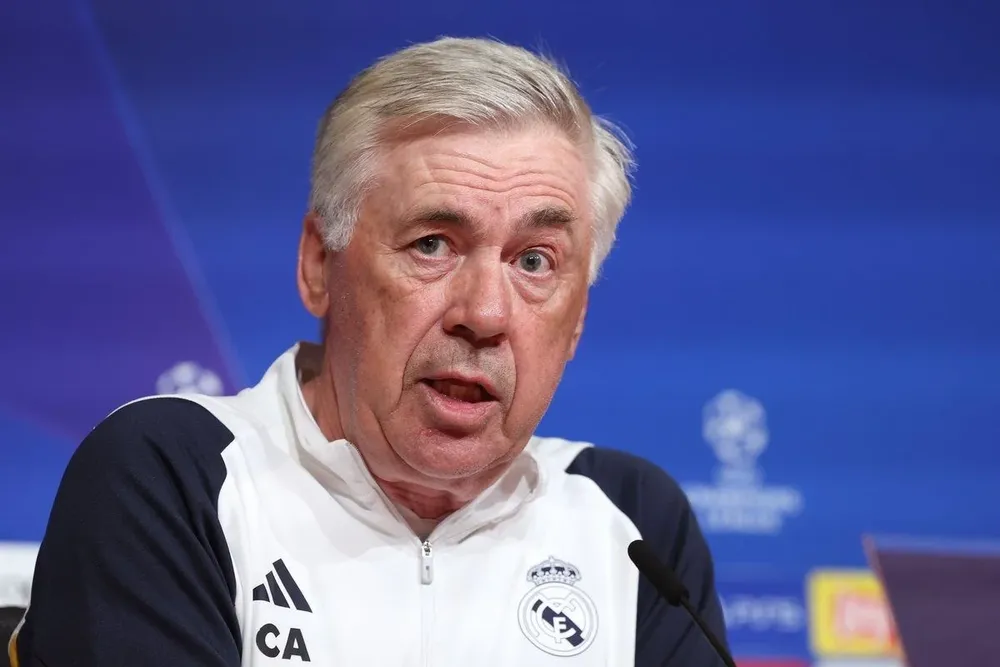 Carlo Ancelotti en rueda de prensa.
