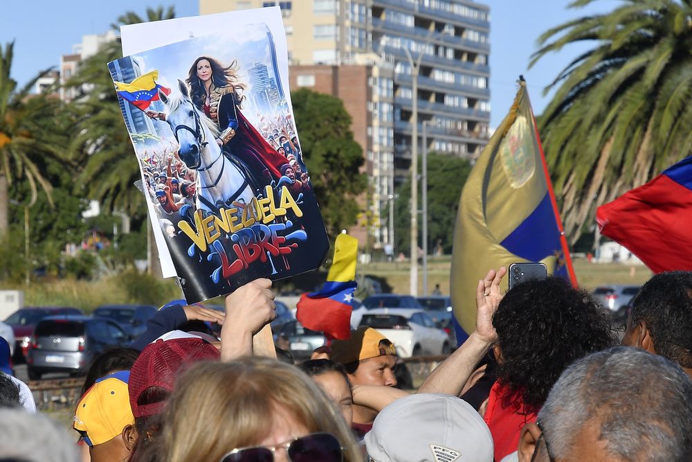 Manifestación de venezolanos en Uruguay este jueves en Montevideo