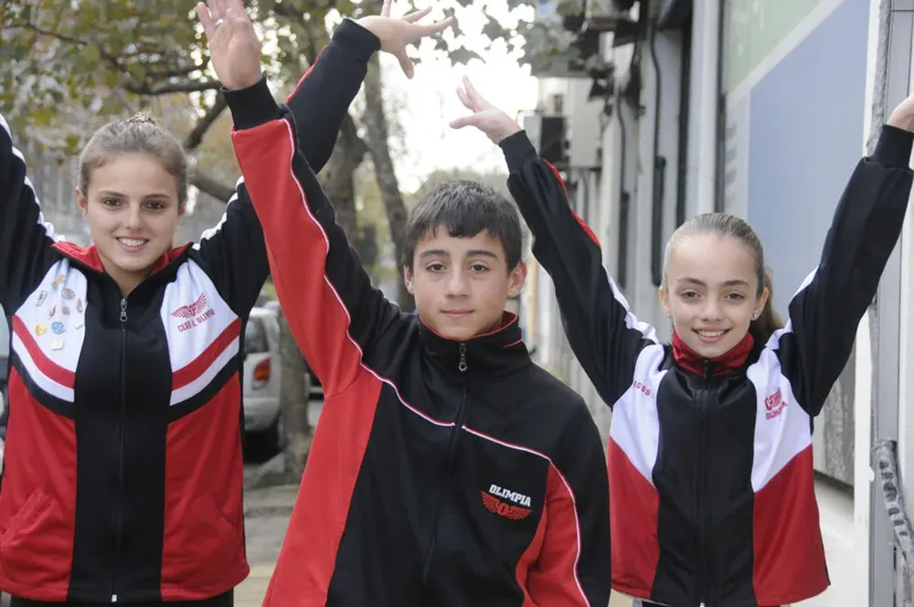 Federica Sasco, Víctor Rostagno y Agustina Pirri