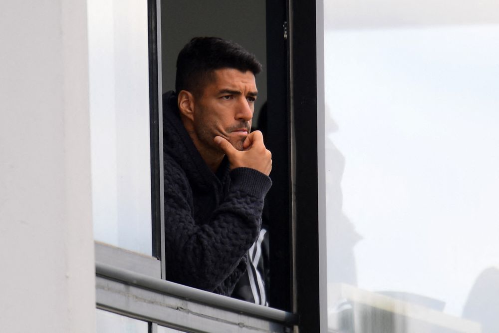 Luis Suárez fue a ver a Deportivo LSM ante Rincón en la Divisional D auf 2