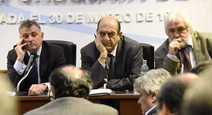 Peñarol, disconforme con el Ejecutivo de Valdez, le pidió el cargo a Fernández