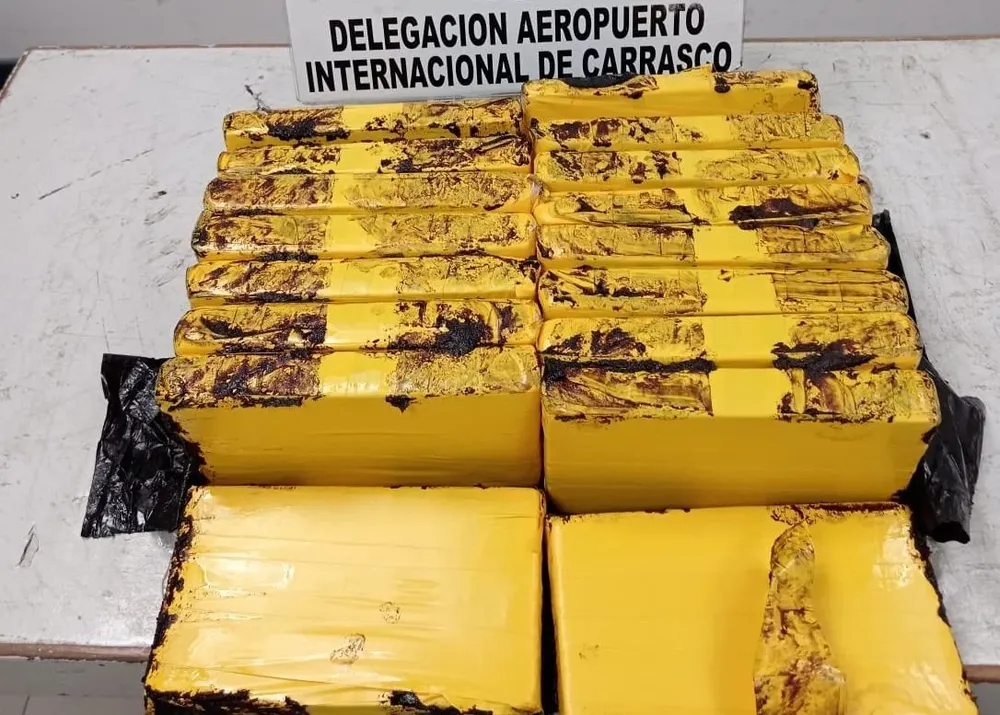 Droga incautada en la valija de la joven de 20 años que iba a viajar a Madrid