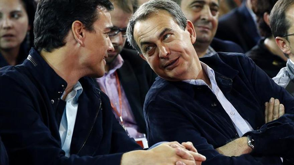 El presidente del Gobierno español, Pedro Sánchez y el expresidente Rodríguez Zapatero.