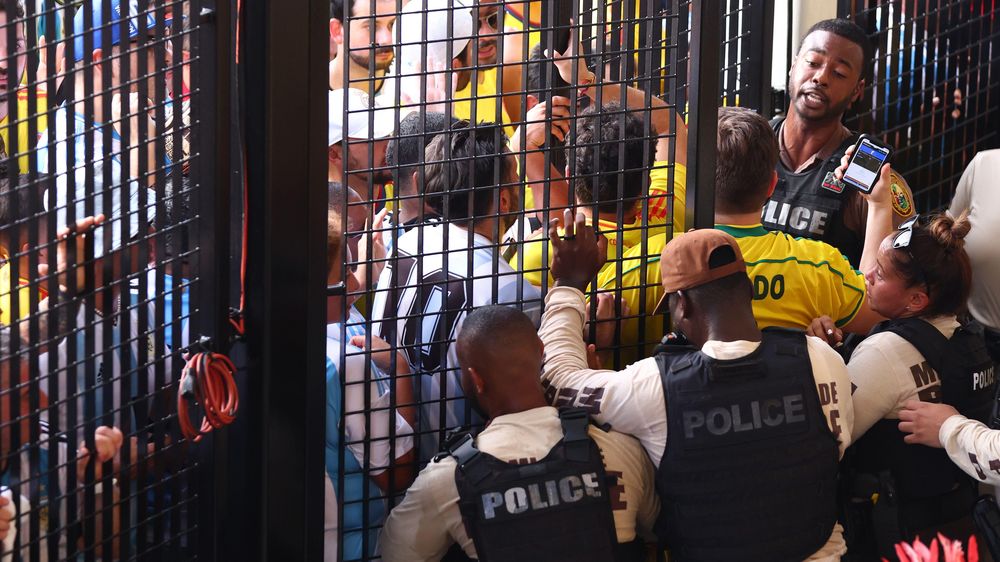 La final de la Copa América 2024 entre Argentina y Colombia se vio afectada por el caos en la entrada al estadio.
