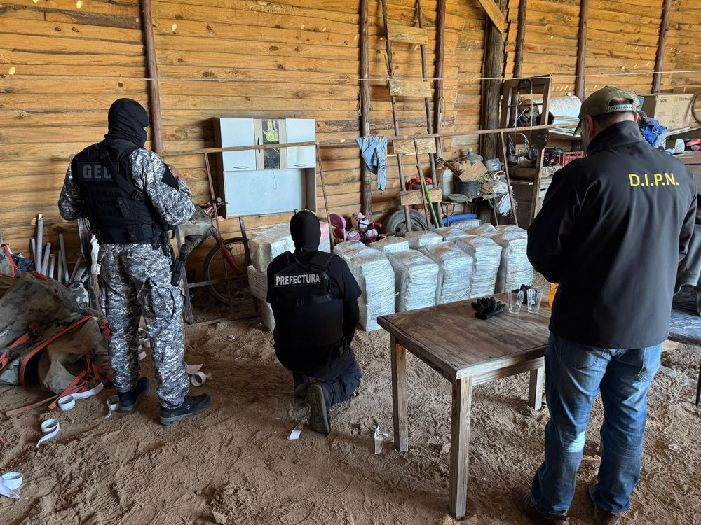 Allanamiento en Punta Espinillo que terminó con la incautación de la droga