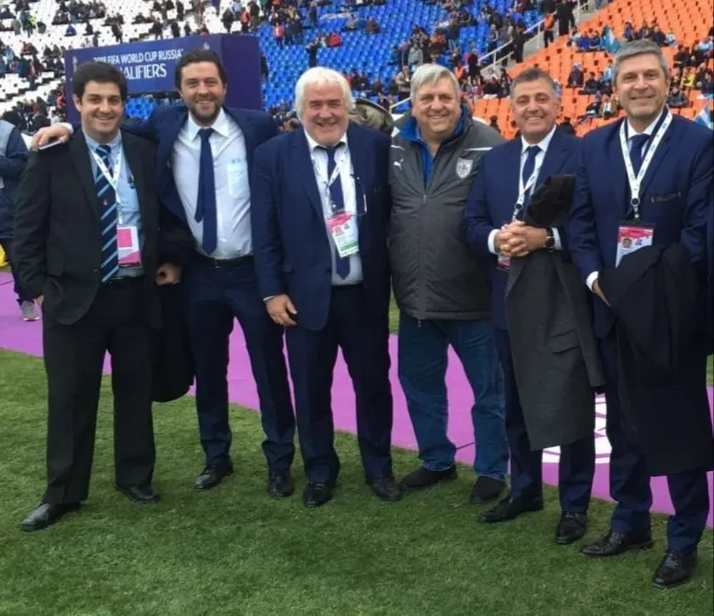 Matías Bentancor, Ignacio Alonso, Roberto Pastoriza, Pino Marciano, Wilmar Valdez y Alejandro Balbi