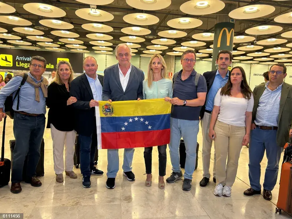 Delegacion de miembros del PP que fueron expulsados de Venezuela en el Aeropuerto de Barajas