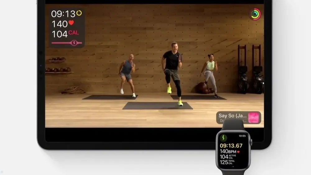 El servicio Fitness+ se puede ver en un iPhone, iPad o mediante un decodificador de Apple TV.