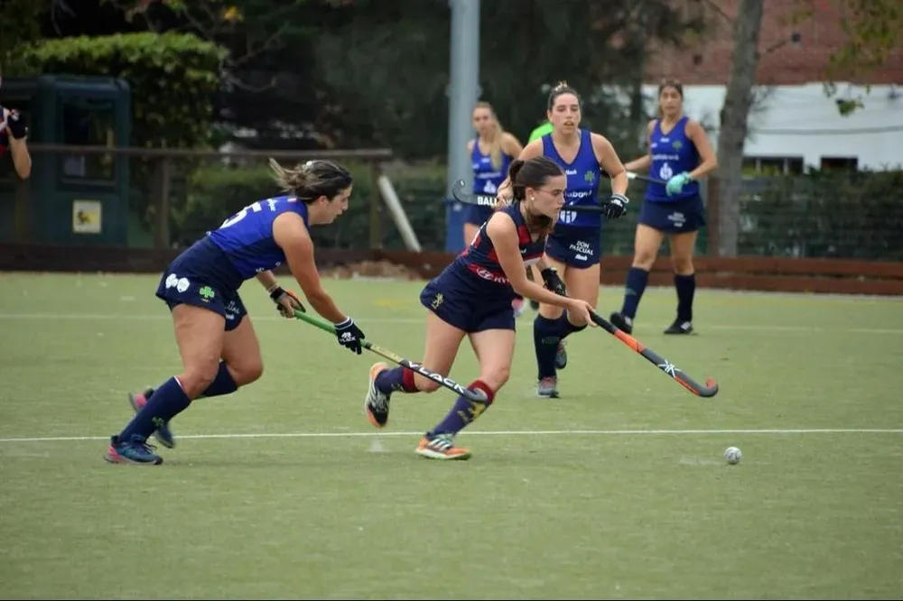 Paulina Fresnedo de Old Girls, en acción