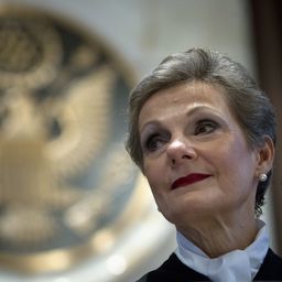 La Jueza Loretta Preska obliga al país a entregar el 51% de las acciones de YPF