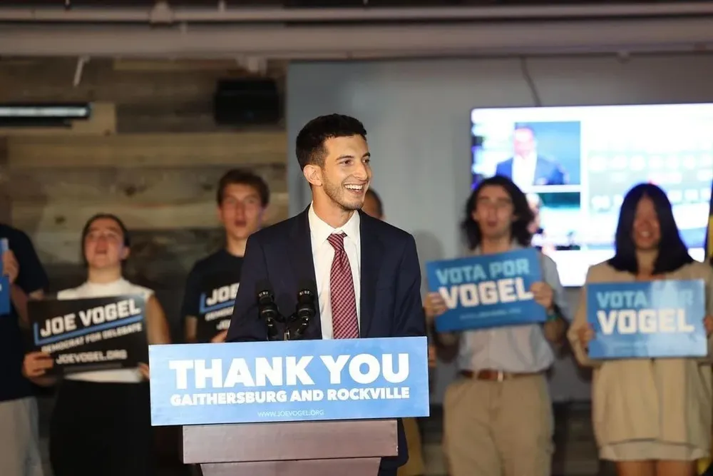 Joe Vogel representará a las ciudades de Rockville y Gaithersburg como delegado en Maryland; foto de julio de 2022