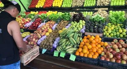 Inflación llegó a 10% por suba de frutas y verduras; analistas prevén moderación