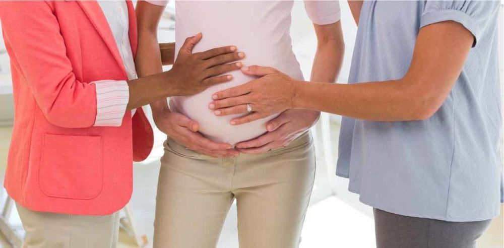 España prohíbe inscribir recién nacidos en el exterior por gestación subrogada