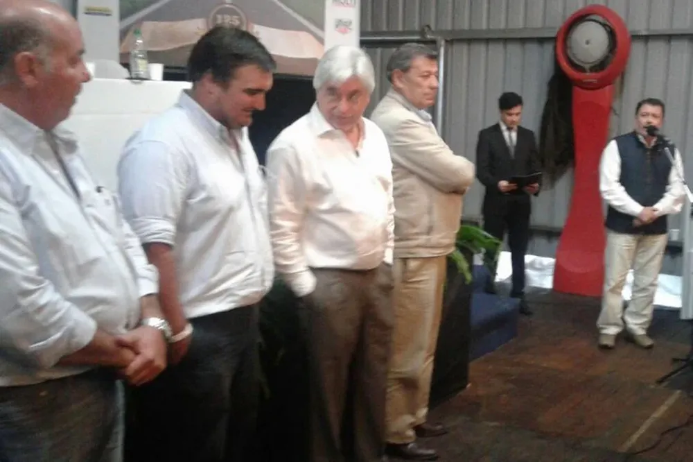 La cosecha de cultivos de verano se inauguró bajo techo, porque llovió copiosamente en Soriano