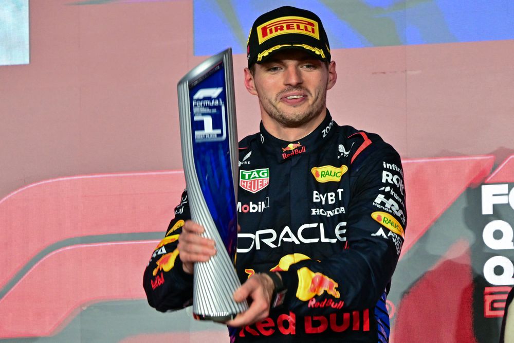 Max Verstappen celebra haber ganado en el Gran Premio de Qatar