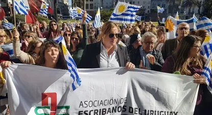 Escribanos aportarán más desde el 1° de enero tras reforma de la Caja Notarial