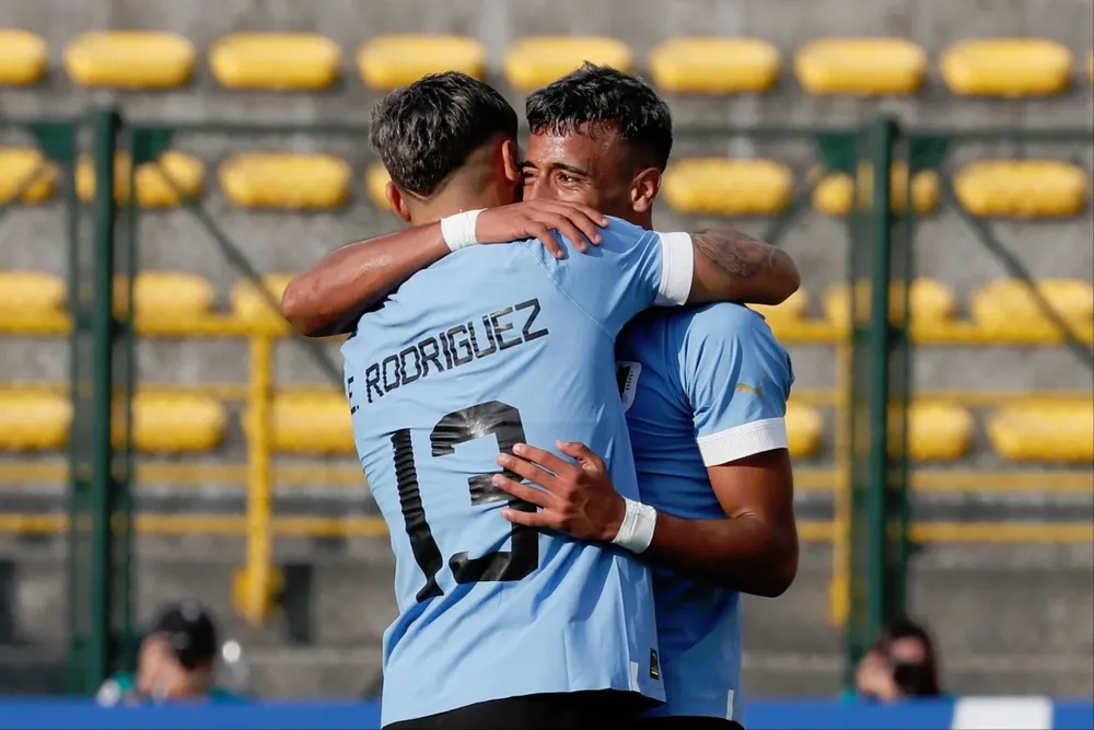 Emiliano y Luciano Rodríguez cuando jugaron juntos en el Sudamericano sub 20 2023
