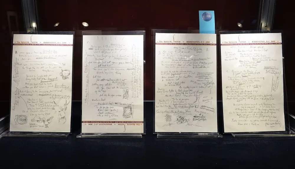 El manuscrito de una canción que marcó historia para los Rolling Stones
