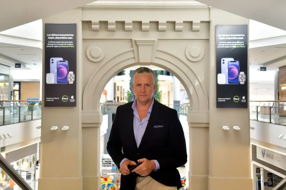 Antes de asumir como gerente general de Punta Carretas Shopping, José Ignacio Morales se desempeñaba en la gerencia comercial de 3DI Desarrollos Inmobiliarios en Chile