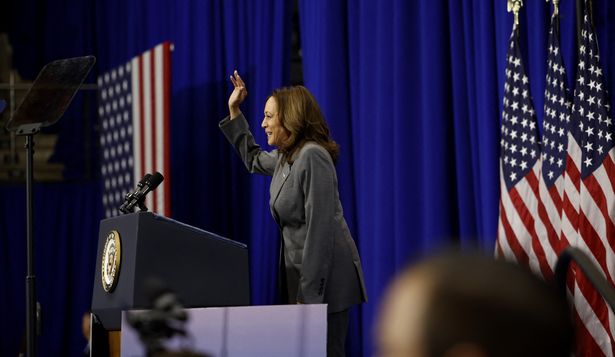 Encuestas en mano, suben las acciones de Kamala Harris entre los demócratas para reemplazar a Joe Biden