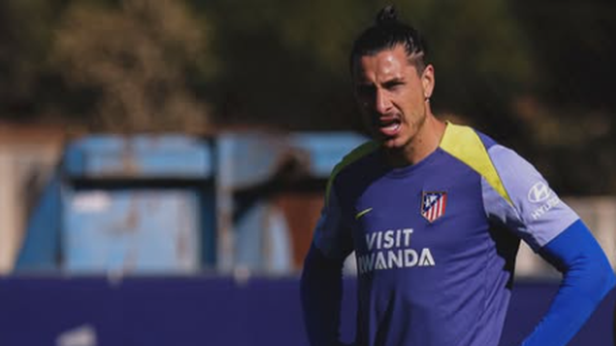 La mala noticia de José María Giménez en la previa de Barcelona vs Atlético por Liga de Campeones y la confirmación de Ronald Araujo en los catalanes