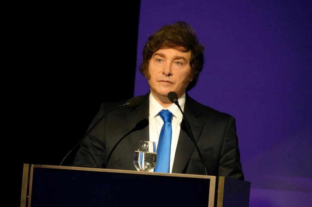 El Gobierno quiere debatir la reforma tributaria junto con la laboral pero con el Presupuesto 2026 aprobado.