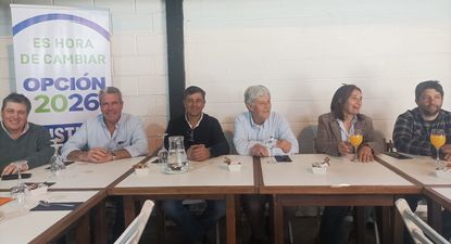 Conaprole: integrantes de Opción 2026, en la Rural del Prado, Marcelo Bartesaghi, André Mondón, Fabián Hernández, Justino Zavala, María José Hernández y Leandro Noya.