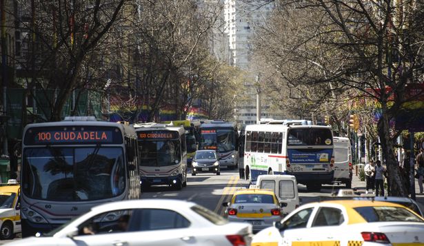 Córtes y desvíos en Montevideo