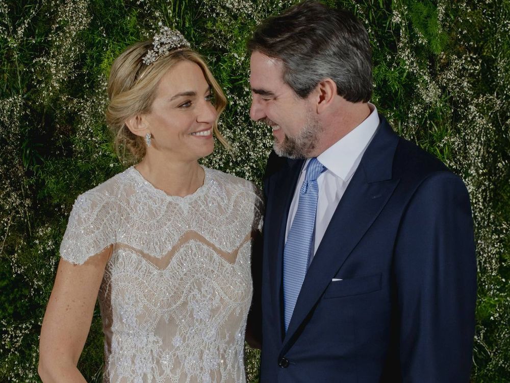 Grecia: Chrissy de Grecia insiste en usar su título de princesa.