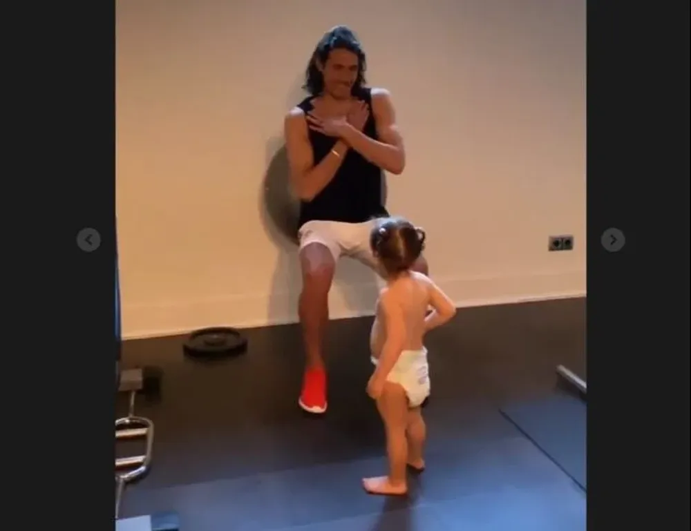 Cavani e India en su casa