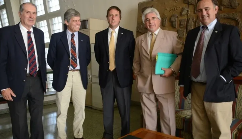 Diego Paysse, José Bonica, Ricardo Reilly, ministro Tabaré Aguerre y Guzmán Tellechea