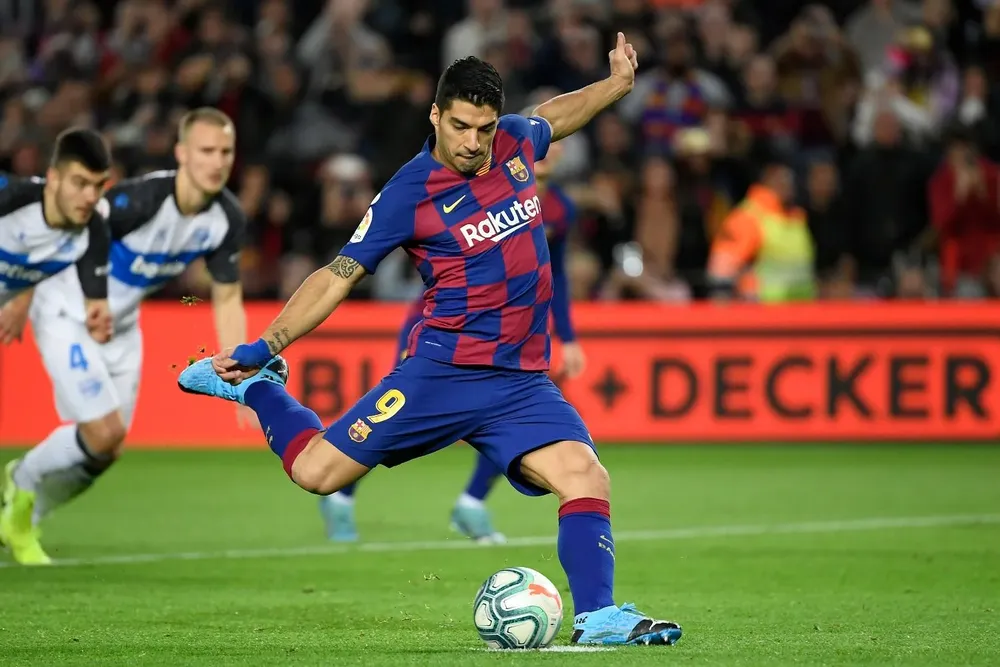 Con 191 goles, Luis Suárez es el cuarto goleador histórico de FC Barcelona Con 191 goles, Luis Suárez es el cuarto goleador histórico de FC Barcelona