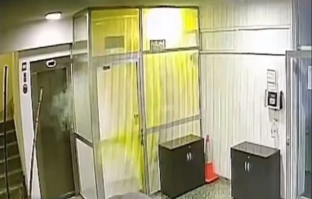 Bomba de humo colocada en una oficina del edificio central de OSE