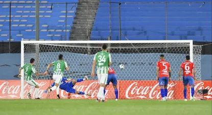 El penal de Rivero, eficazmente realizado