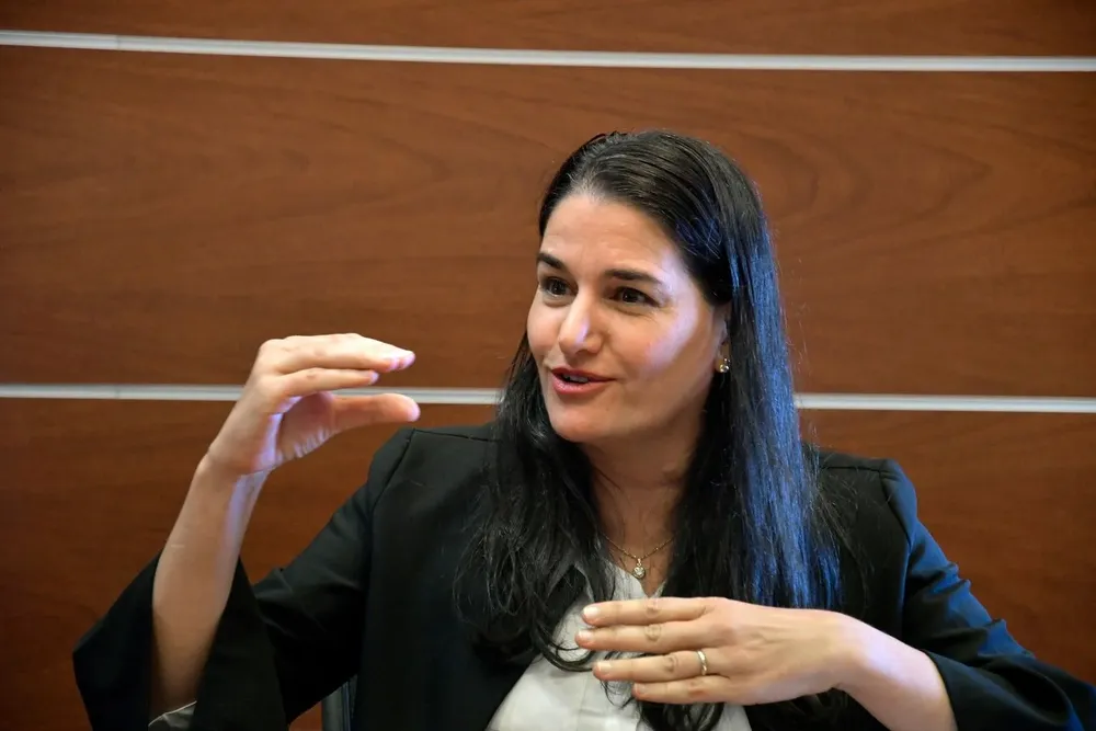 La directora de Política Económica del MEF, Marcela Bensión