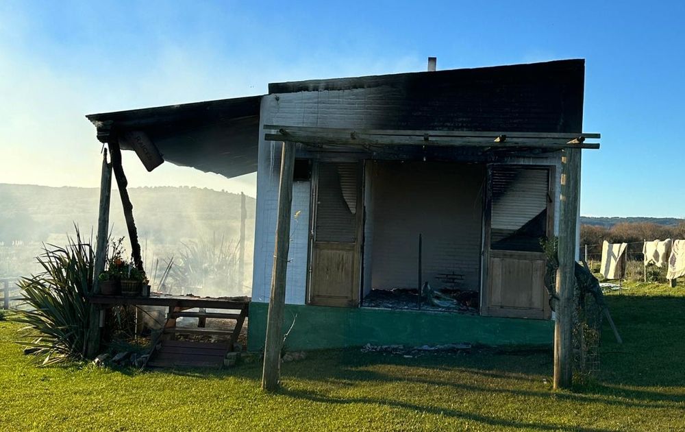 Así quedó la casa de Sierras de Garzón en la que murió una pareja de abogados