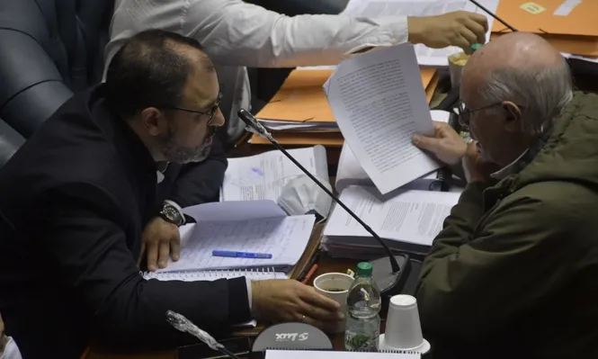 Senadores del FA resolvieron interpelar a Larrañaga en las próximas semanas