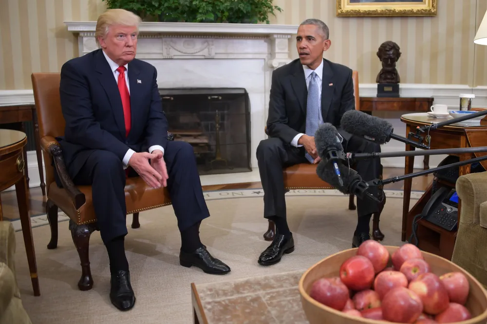 Trump junto a Obama