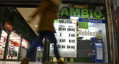 BCU ya compró más de US$ 2.000 millones para apuntalar el dólar. i. guimaraens