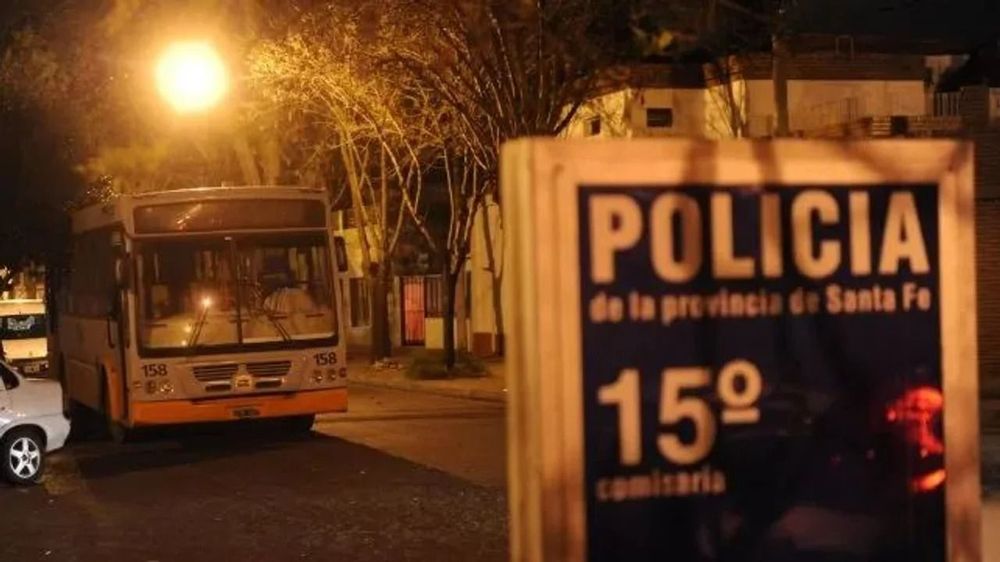 La Comisaria 15°, baleada ayer por la noche en Rosario