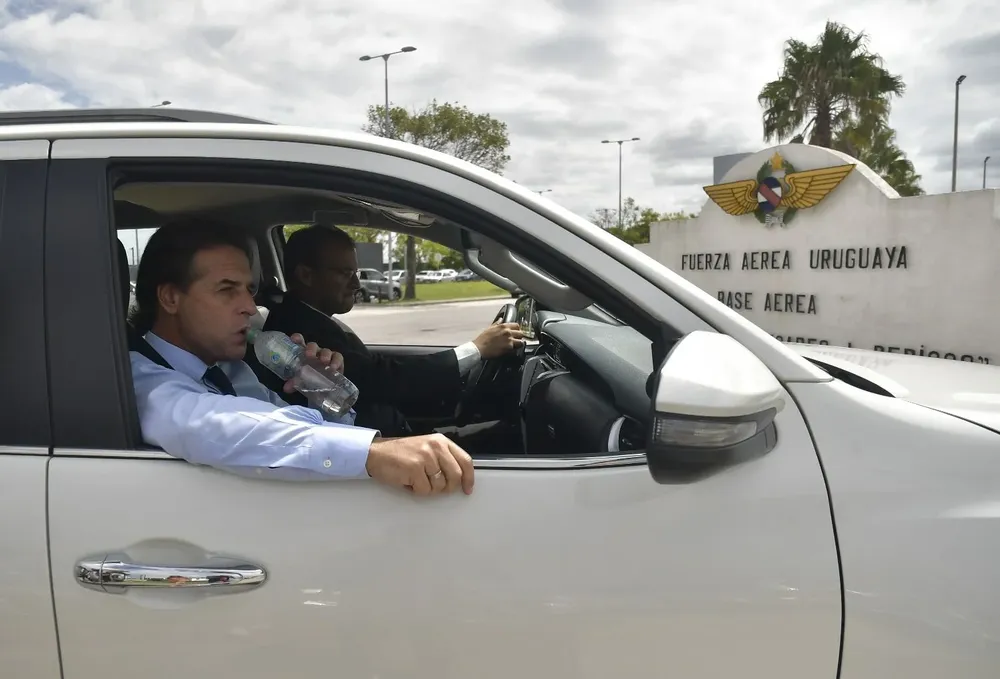 Lacalle Pou asistirá a la ceremonia con Omar Paganini y Carlos Enciso. Archivo