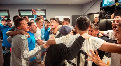 Los jugadores de Montevideo City Torque celebraron el triunfo ante Peñarol y la clasificación a la final de la Copa AUF Uruguay