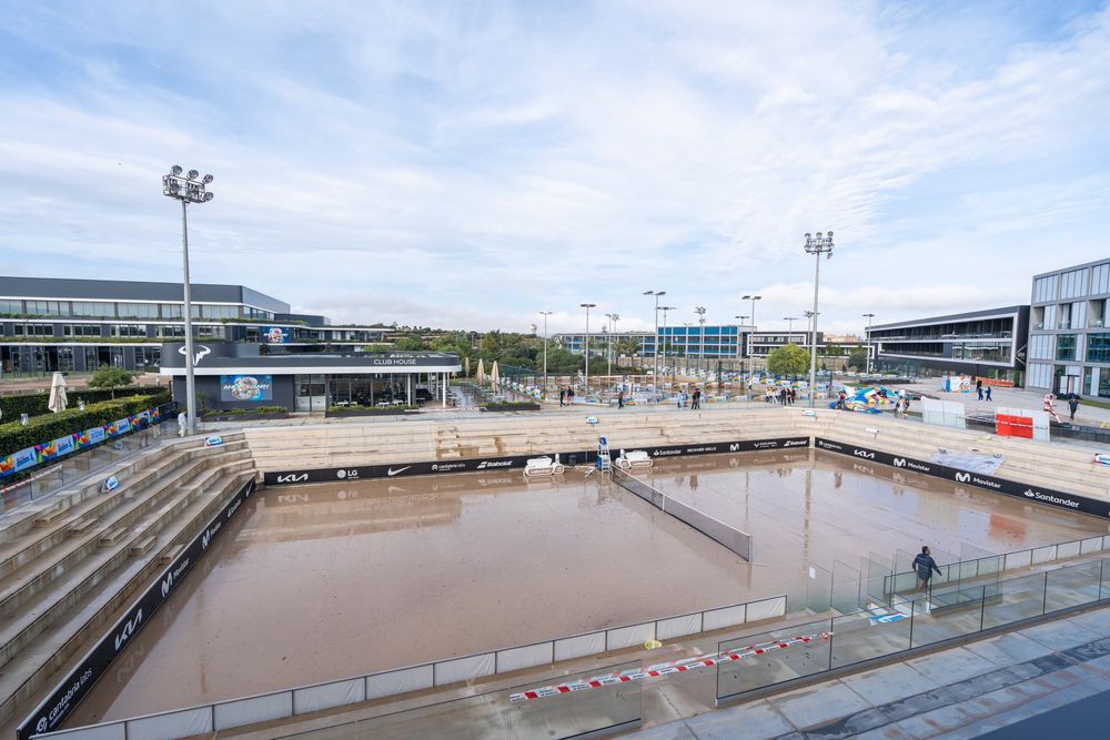 La academia de Nadal, bajo el agua.