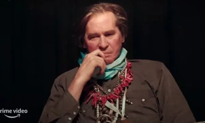 Val cuenta la historia de Val Kilmer a través de material que él mismo filmó